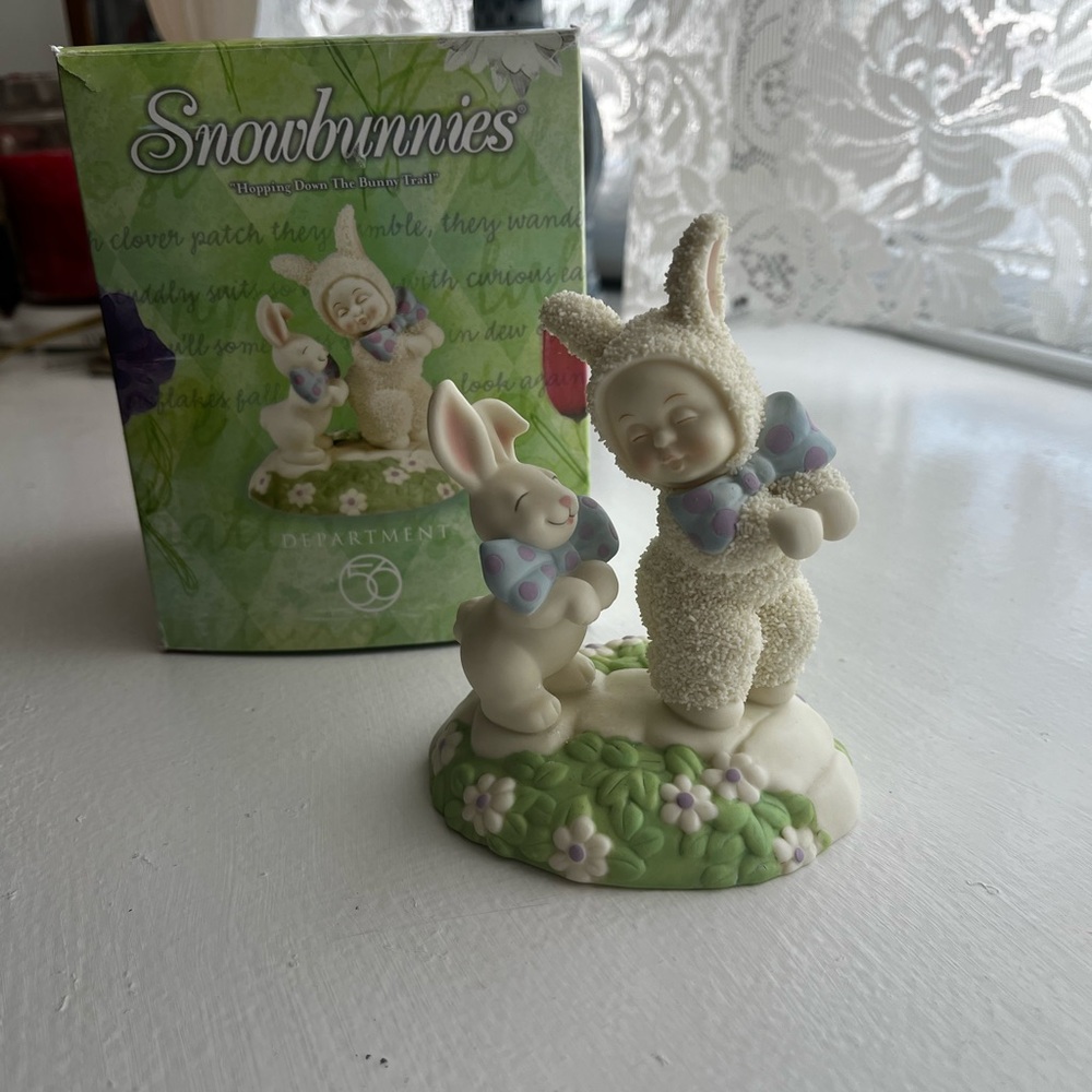 Department 56 Snowbunnies Figurine “Hopping down the bunny trail”